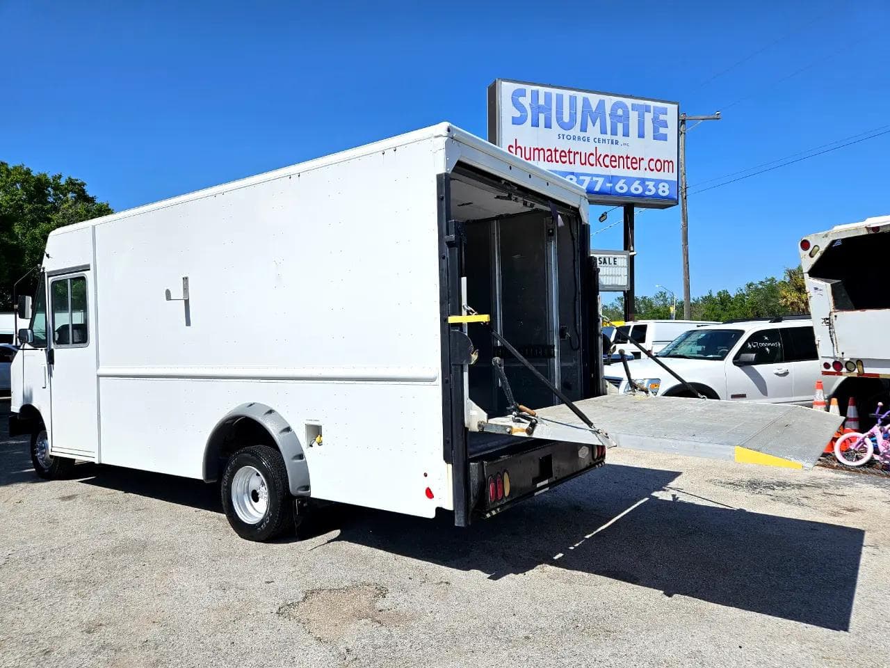 Foto de 2013 Ford E-350 Stepvan
