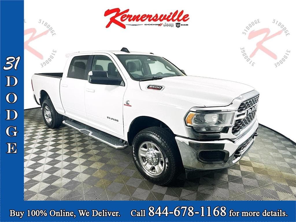 Foto de 2022 RAM 2500 Big Horn Crew Cab 4x4 64" Box