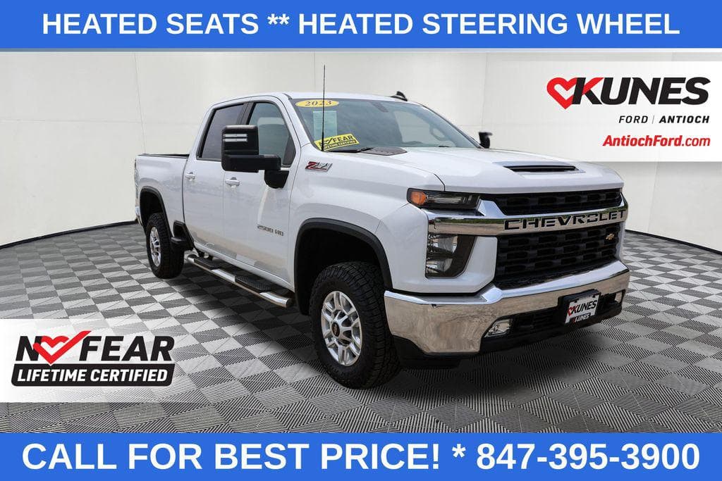Foto de 2023 Chevrolet Silverado 2500 4WD Crew Cab Standard Bed LT