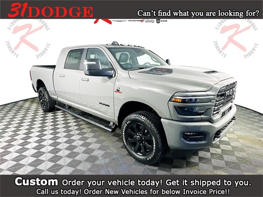 Foto de 2025 RAM 3500 Laramie Mega Cab 4x4 64" Box