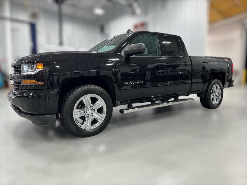 Foto de 2019 Chevrolet Silverado 1500 Silverado Custom