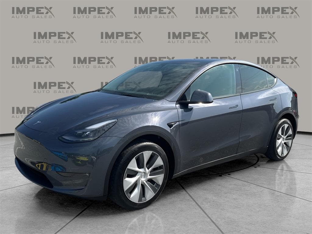 Foto de 2023 Tesla Model Y Long Range Dual Motor All-Wheel Drive
