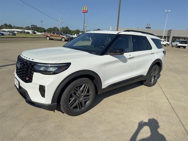 2026 Ford Explorer ST — photo 1 of 14