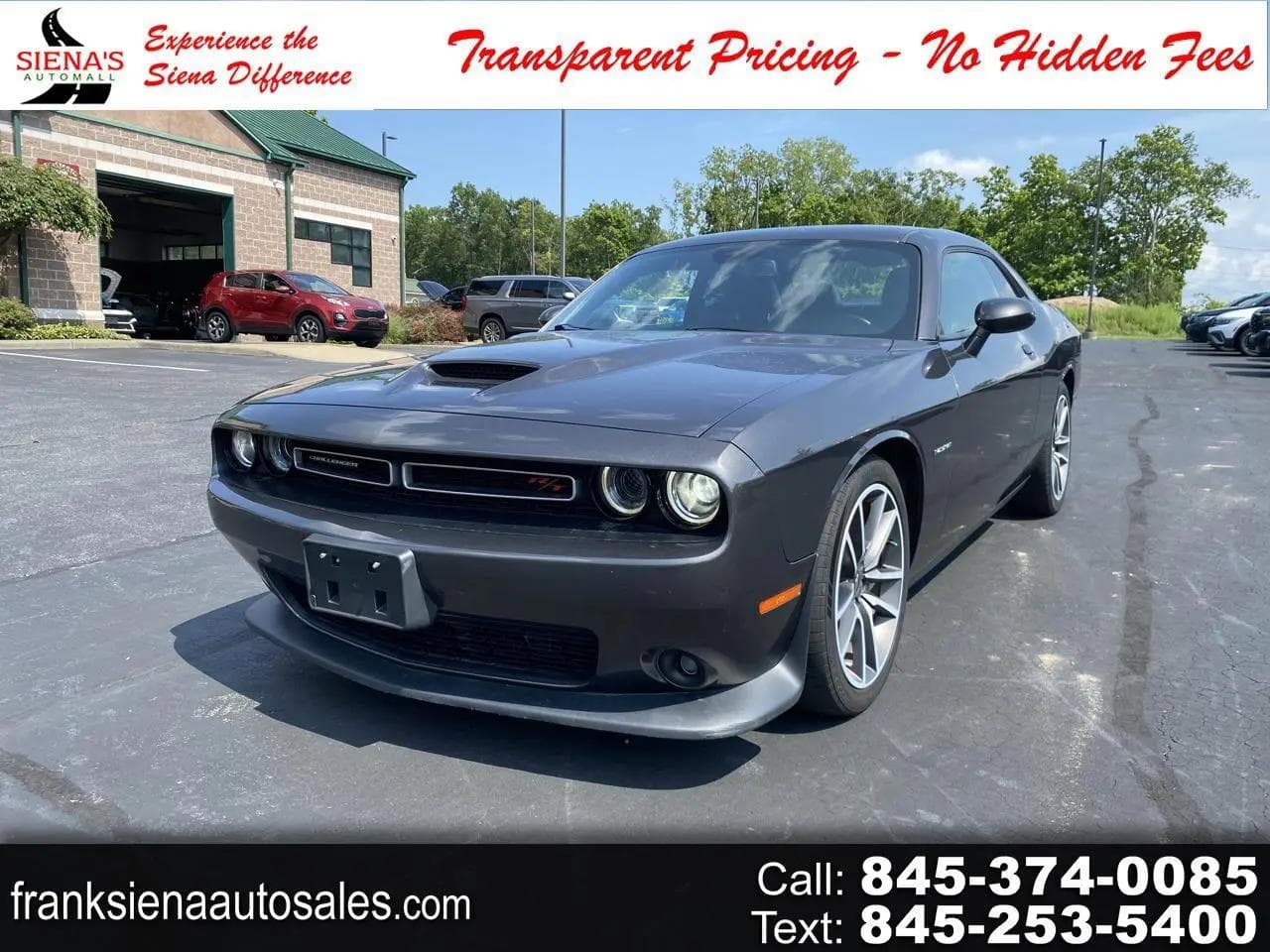 2020 Dodge Challenger R/T — photo 1 of 23