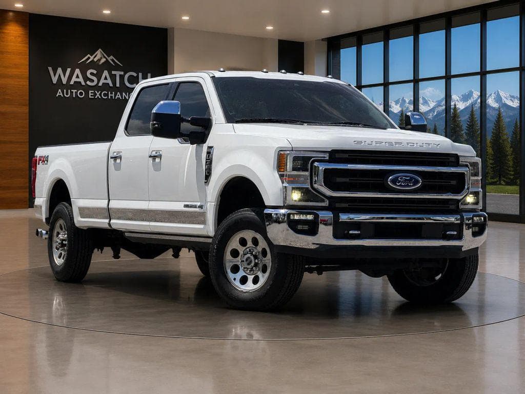 2020 Ford F-350 King Ranch — photo 1 of 30