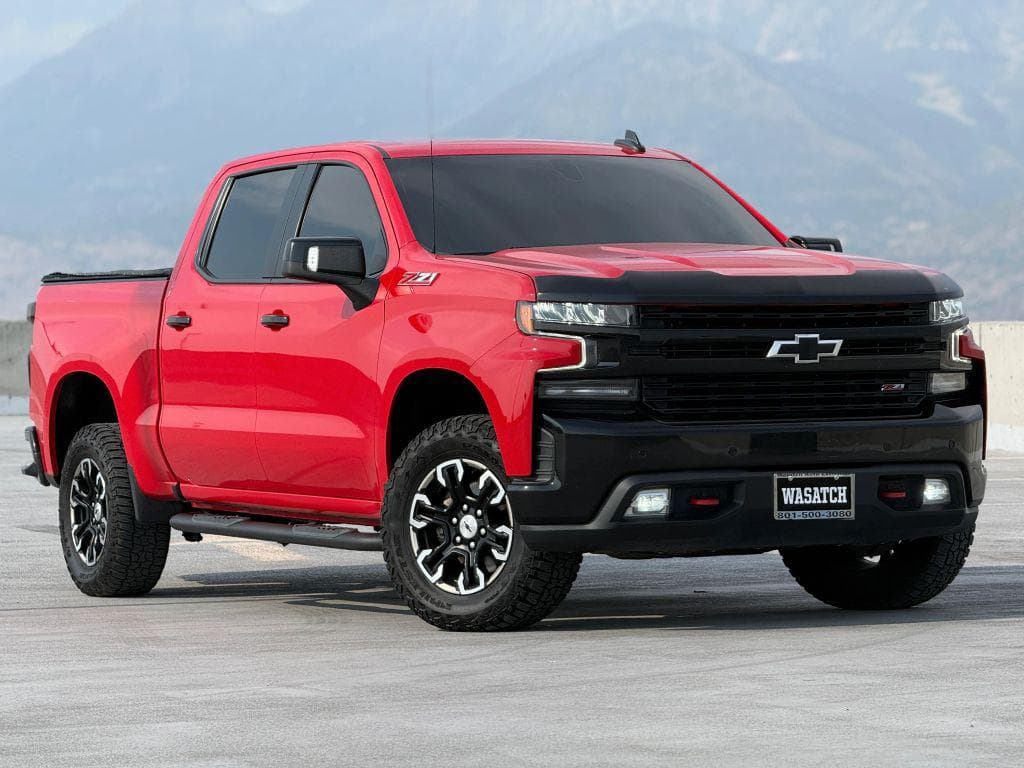 2019 Chevrolet Silverado 1500 LT Trail Boss — photo 1 of 24