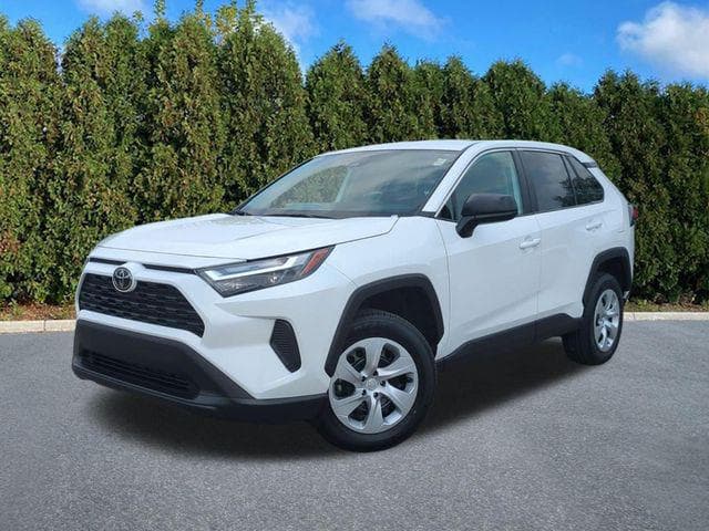 2025 Toyota Rav4 LE — photo 1 of 22