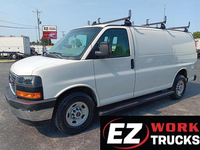 2019 GMC Savana Work Van — photo 1 of 17