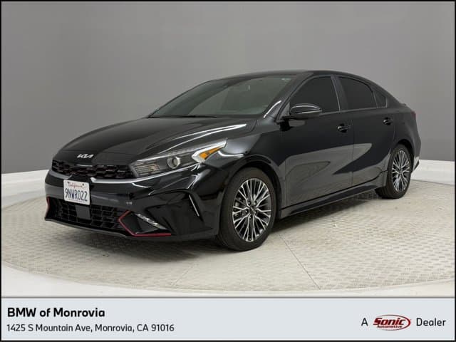 2024 Kia Forte GT-Line — photo 1 of 12