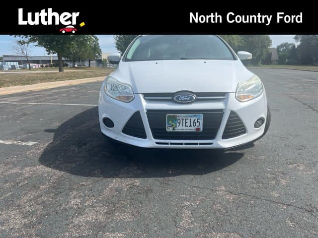 2014 Ford Focus SE — photo 1 of 8