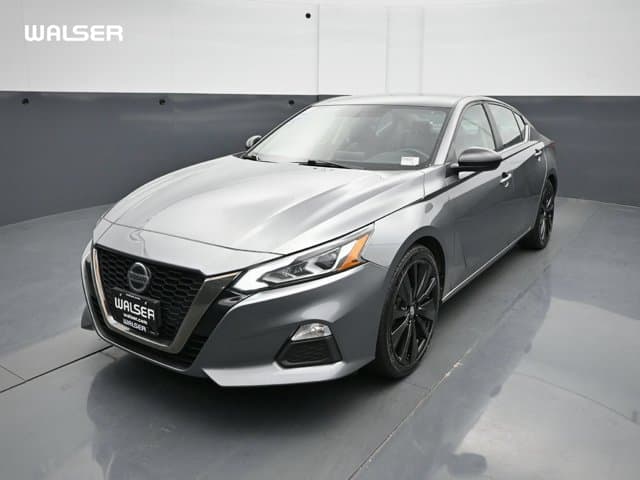 2019 Nissan Altima 2.5 SR — photo 1 of 44