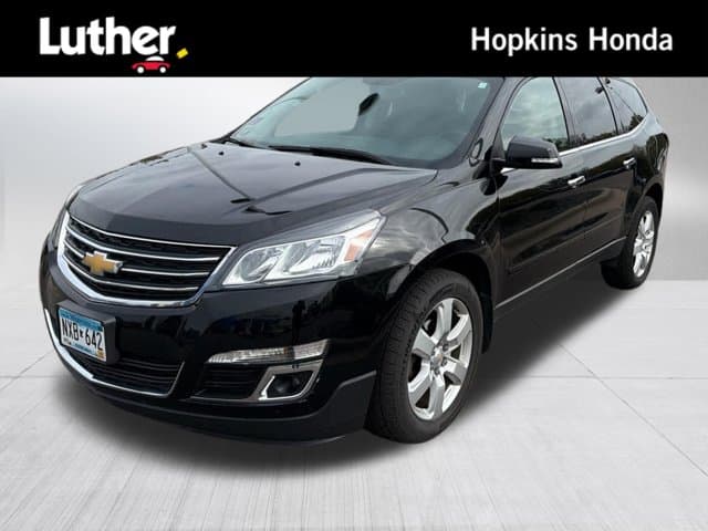 2016 Chevrolet Traverse LT — photo 1 of 13