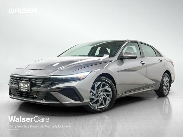 2024 Hyundai Elantra SEL — photo 1 of 26