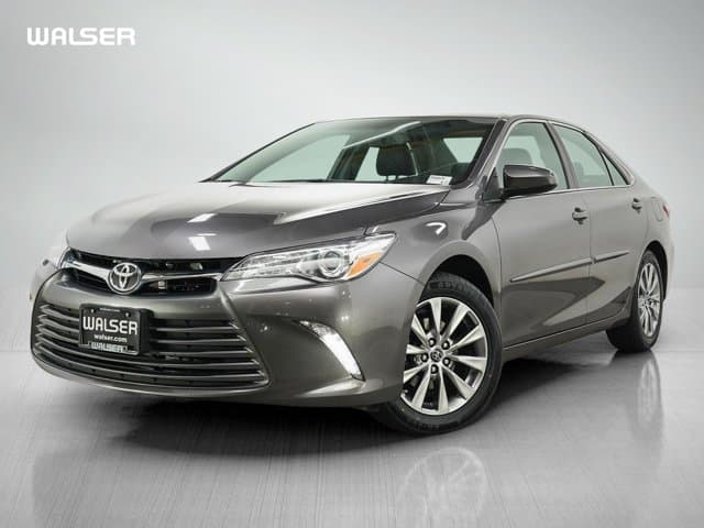 2016 Toyota Camry XLE — photo 1 of 29
