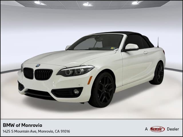 2020 BMW 2 Series 230i — photo 1 of 12