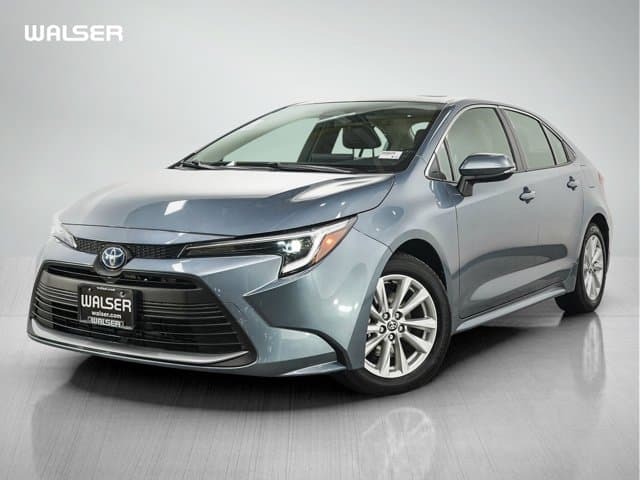 2024 Toyota Corolla Hybrid XLE — photo 1 of 28