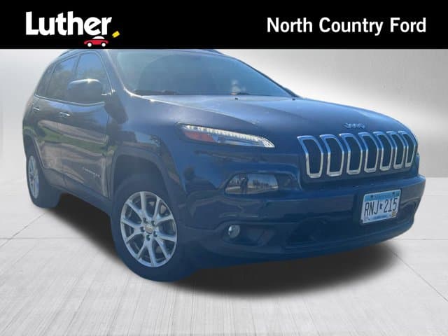 2018 Jeep Cherokee Latitude — photo 1 of 11