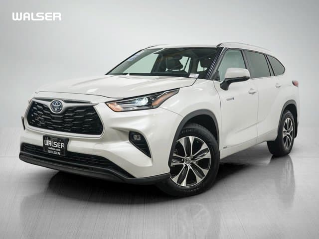 2021 Toyota Highlander Hybrid XLE — photo 1 of 32