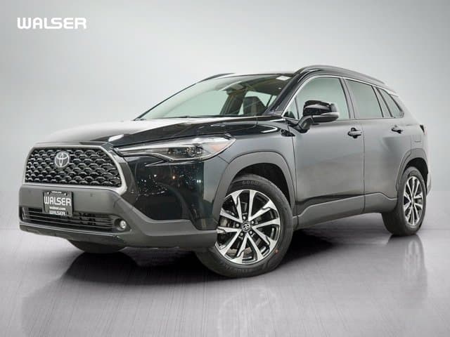 2025 Toyota Corolla Cross XLE — photo 1 of 29