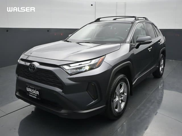 2025 Toyota RAV4 XLE — photo 1 of 42