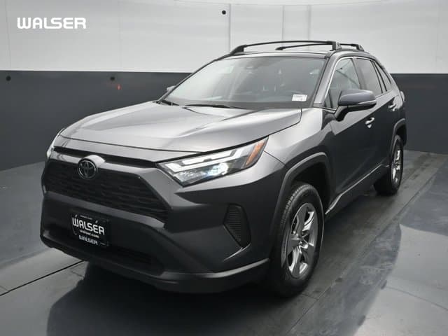 2024 Toyota RAV4 XLE — photo 1 of 41