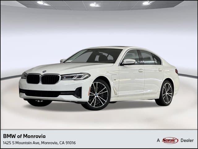 2023 BMW 5 Series 530e — photo 1 of 34