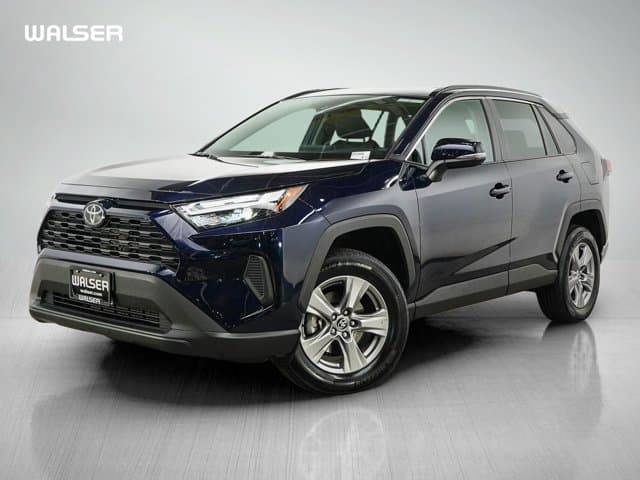 2024 Toyota RAV4 XLE — photo 1 of 32