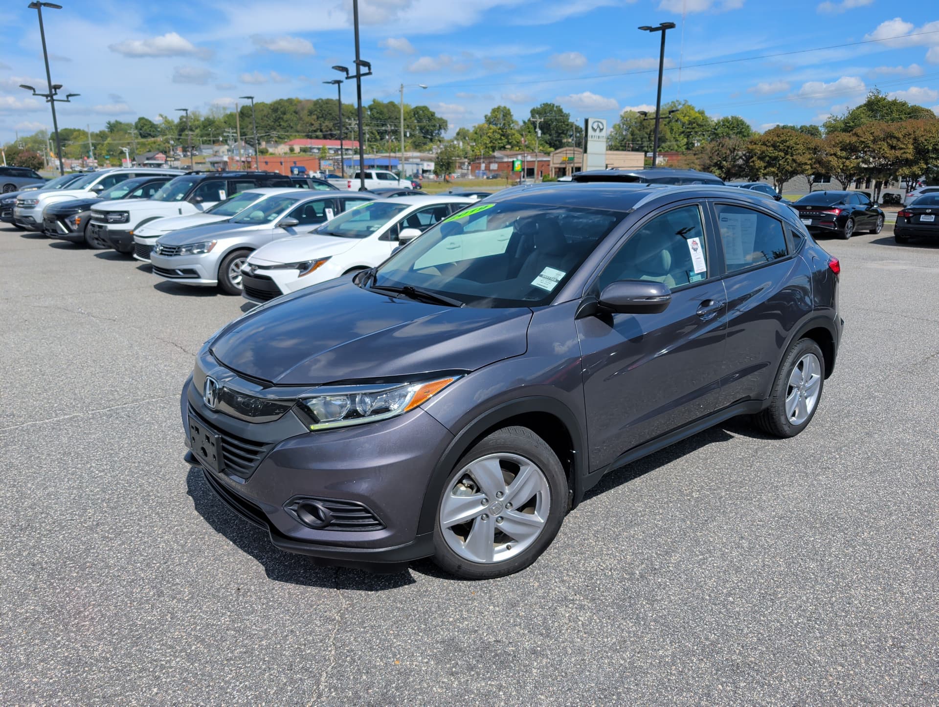 2019 Honda HR-V EX-L — photo 1 of 32