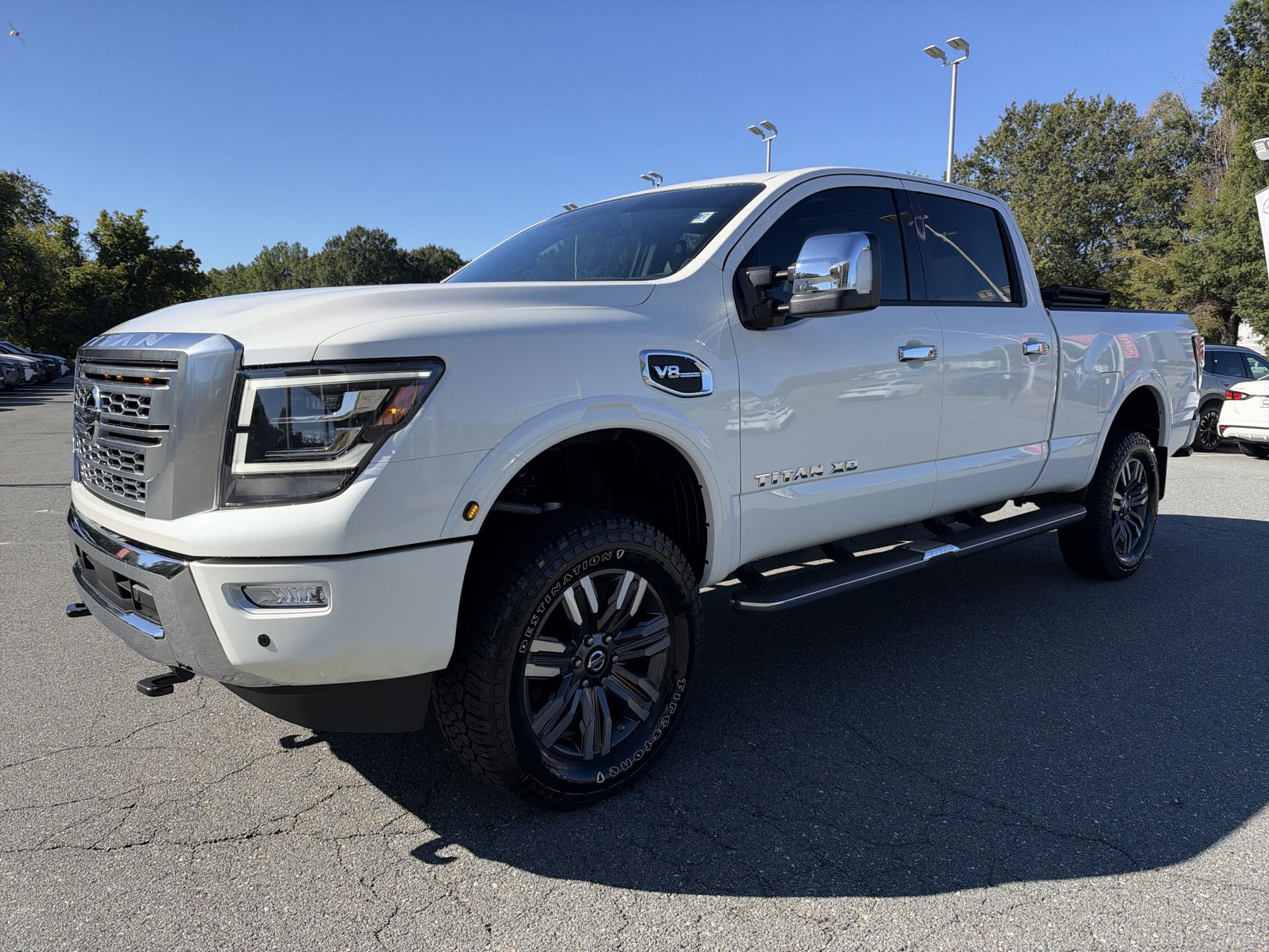 2022 Nissan Titan XD Platinum Reserve — photo 1 of 39