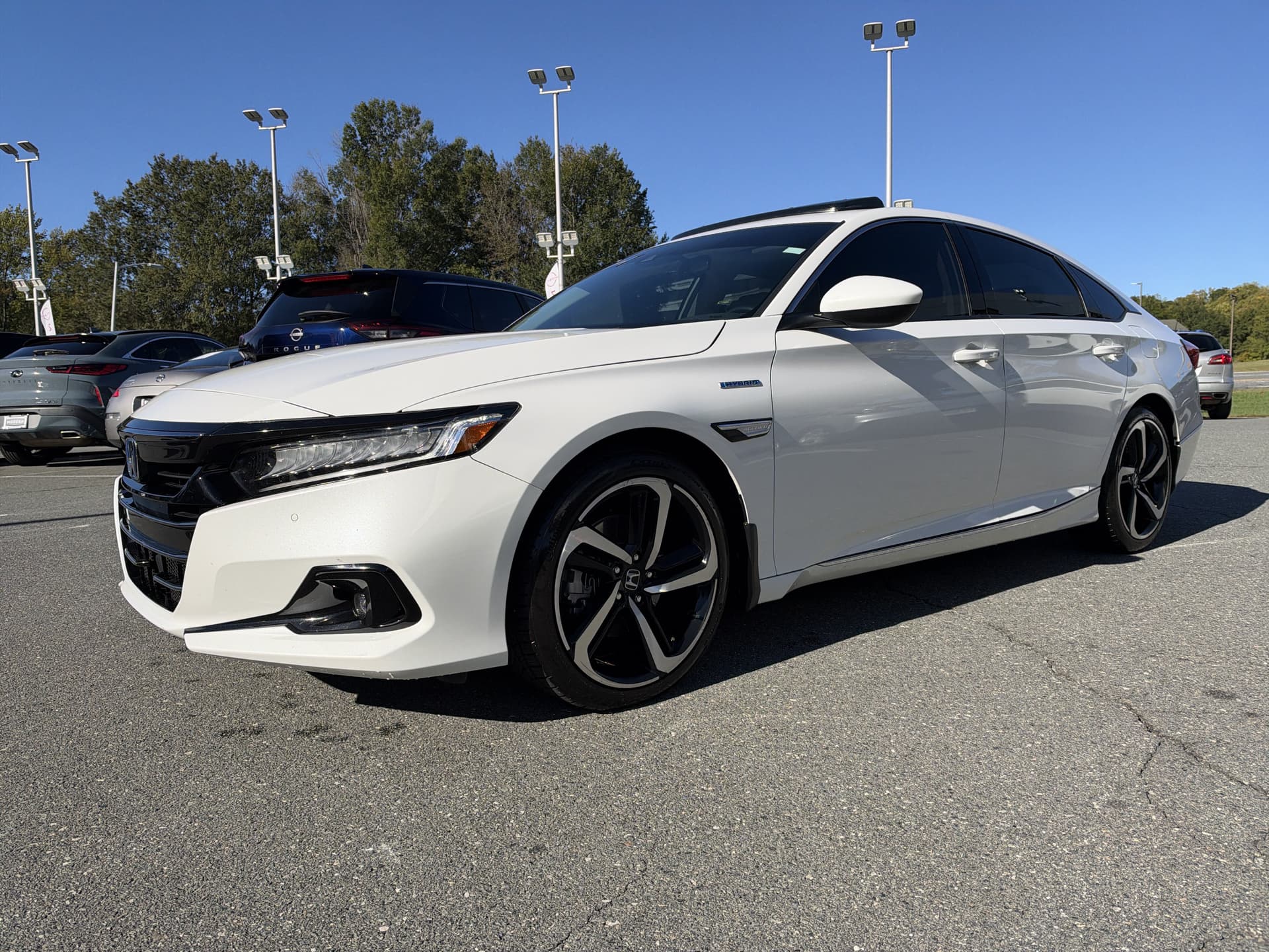 2021 Honda Accord Hybrid EX — photo 1 of 36
