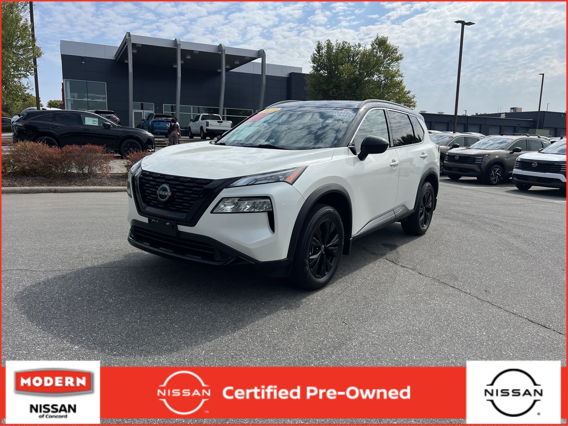 2023 Nissan Rogue SV — photo 1 of 22