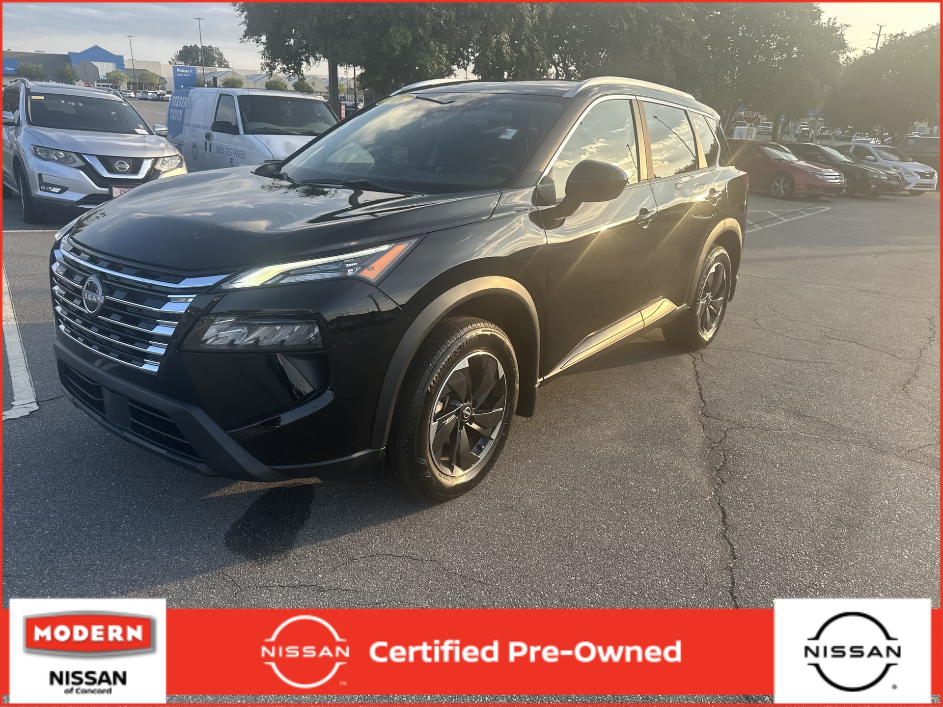 2024 Nissan Rogue SV — photo 1 of 30