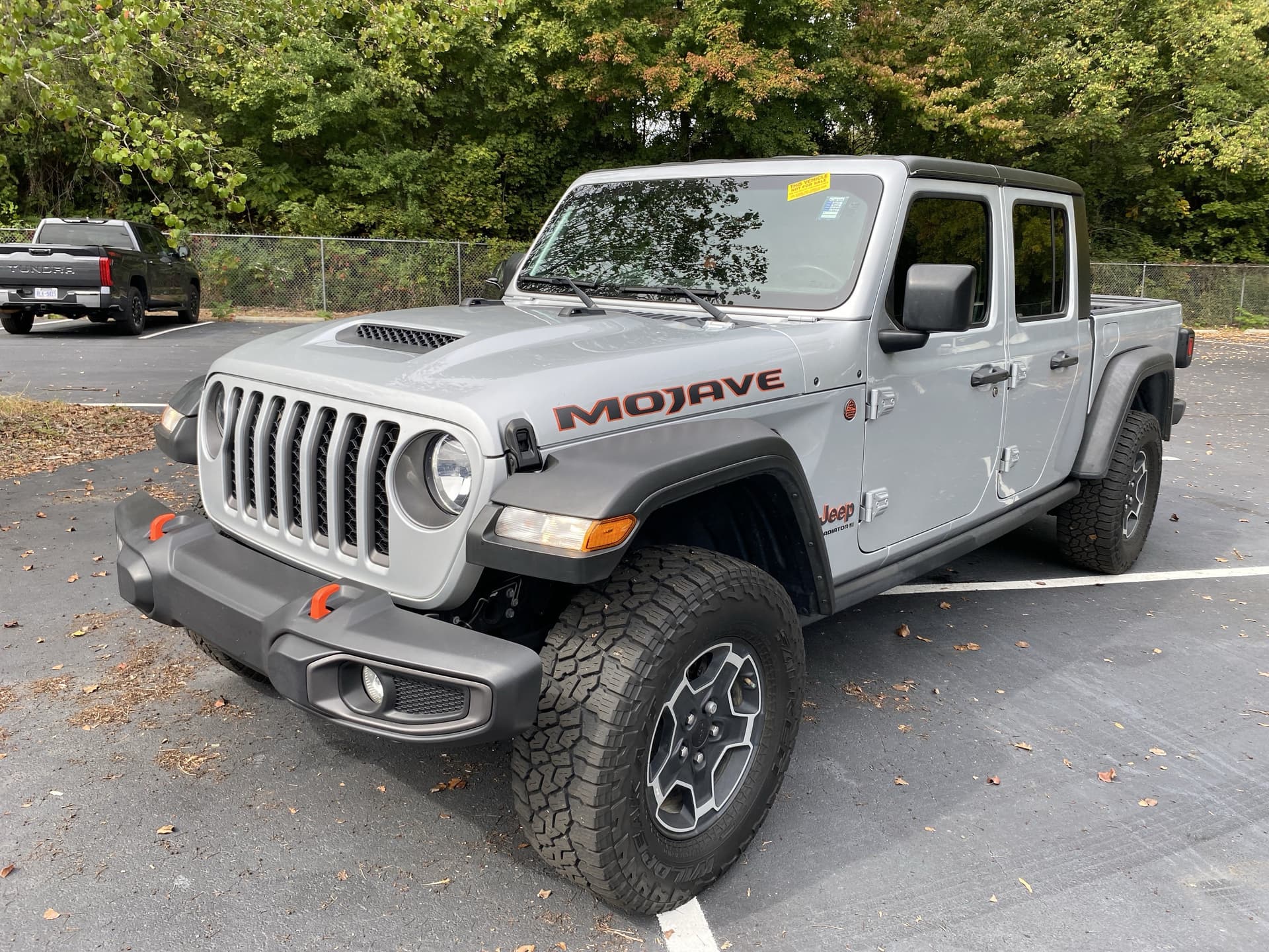 2023 Jeep Gladiator Mojave — photo 1 of 15