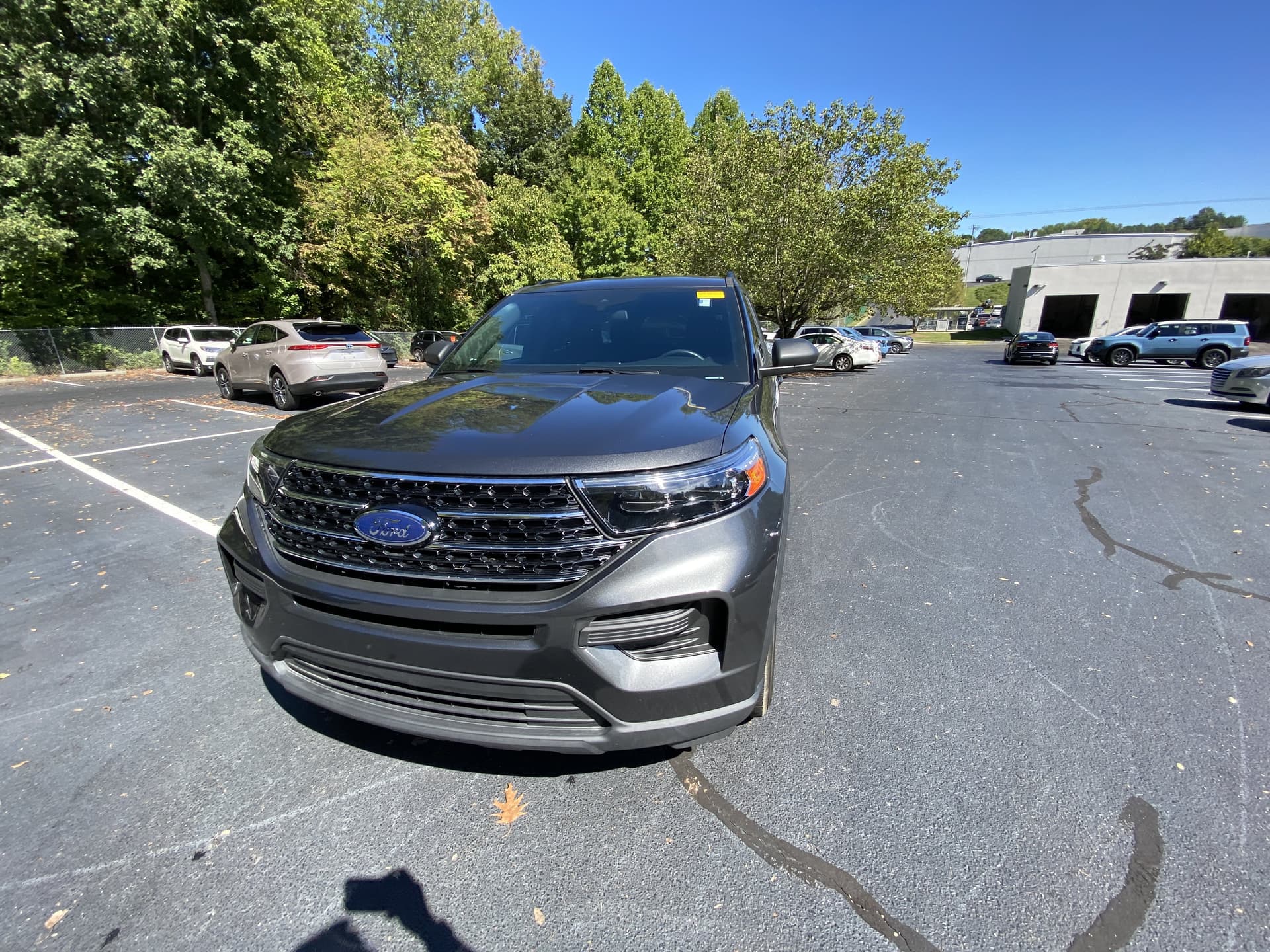 2020 Ford Explorer XLT — photo 1 of 27