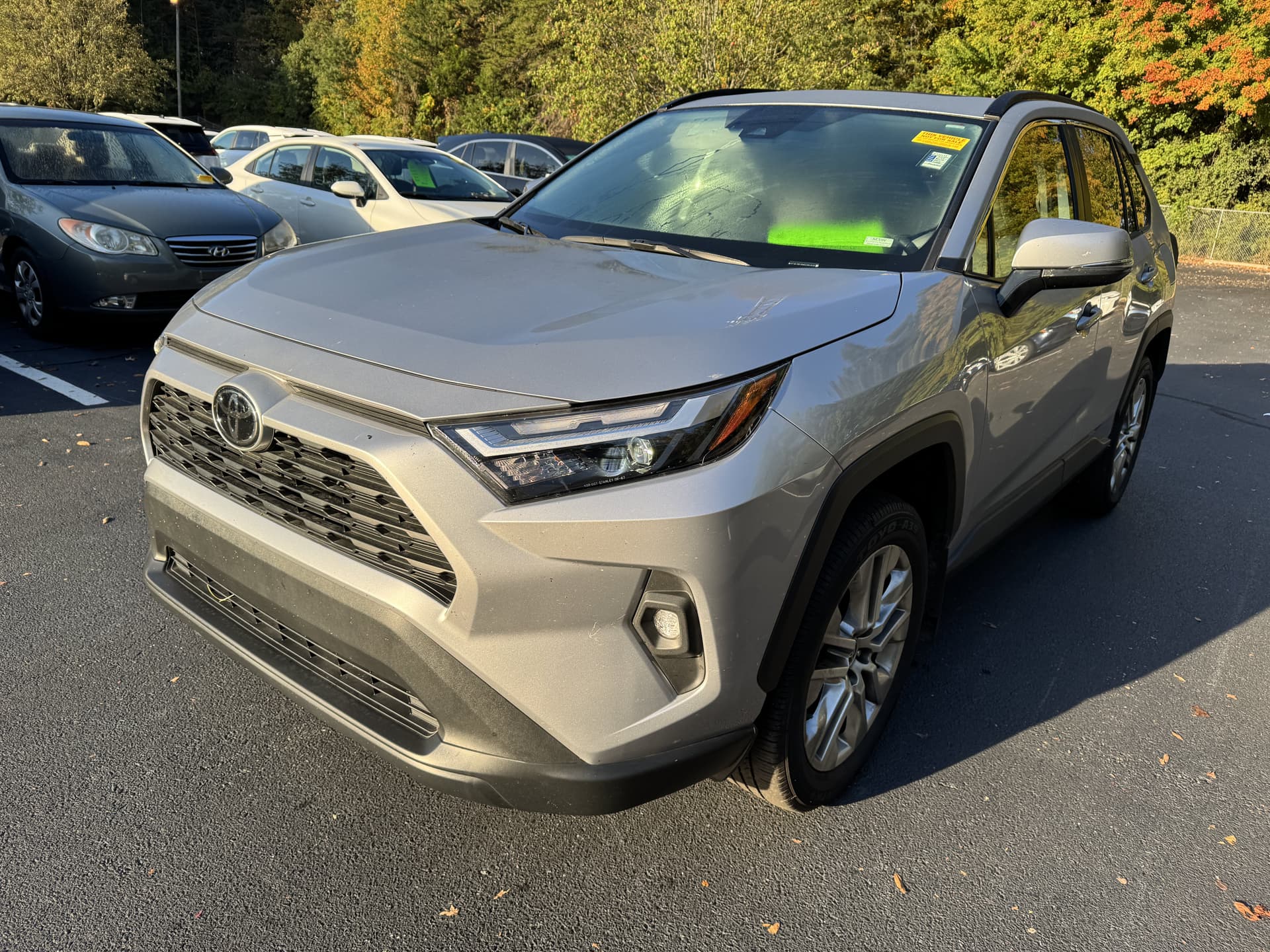 2024 Toyota RAV4 XLE Premium — photo 1 of 15