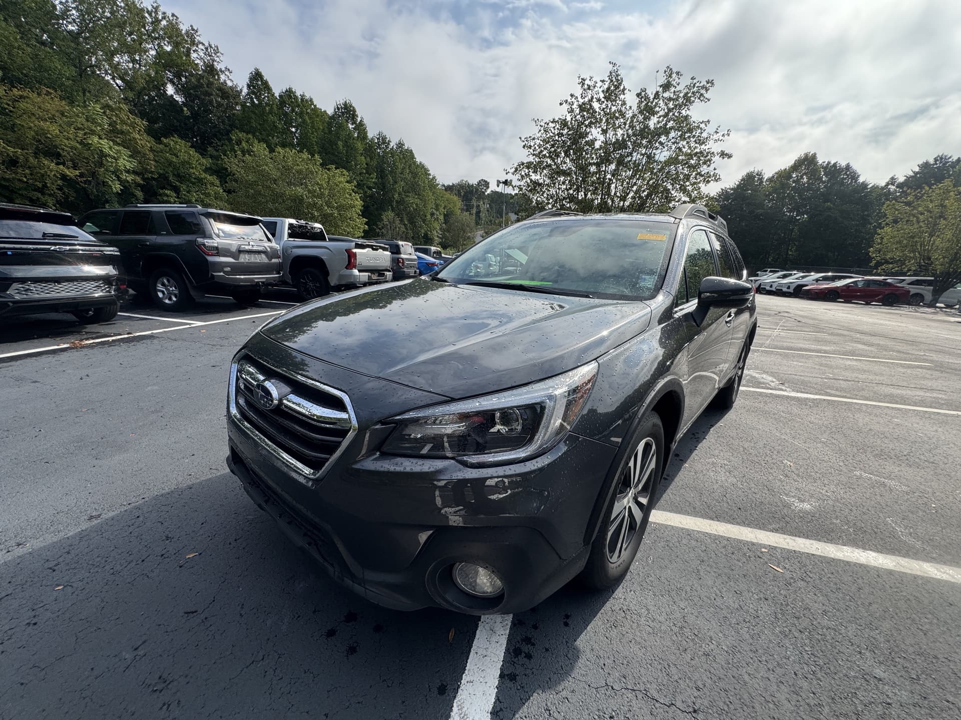 2019 Subaru Outback Limited — photo 1 of 26