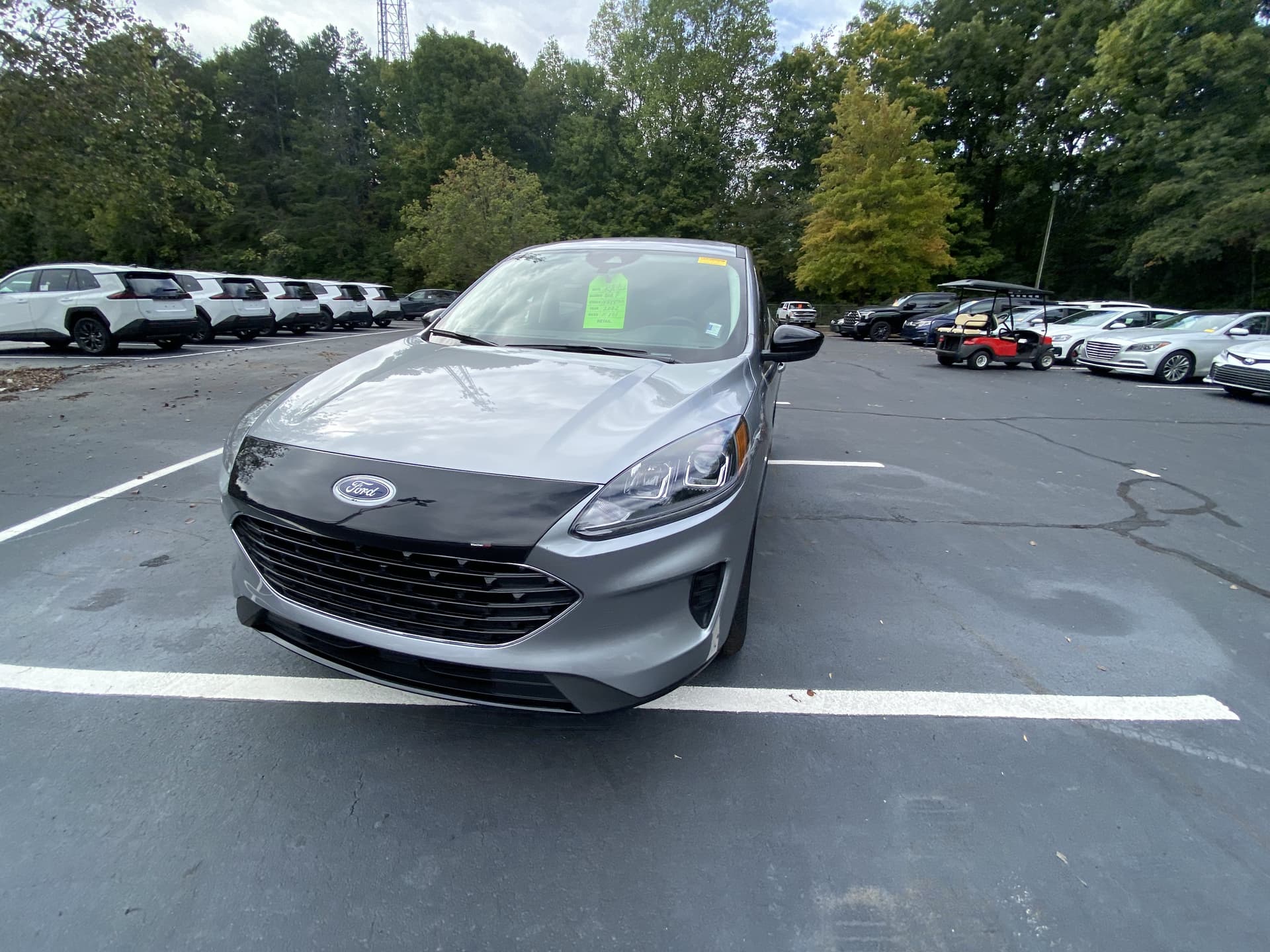 2022 Ford Escape SE — photo 1 of 25