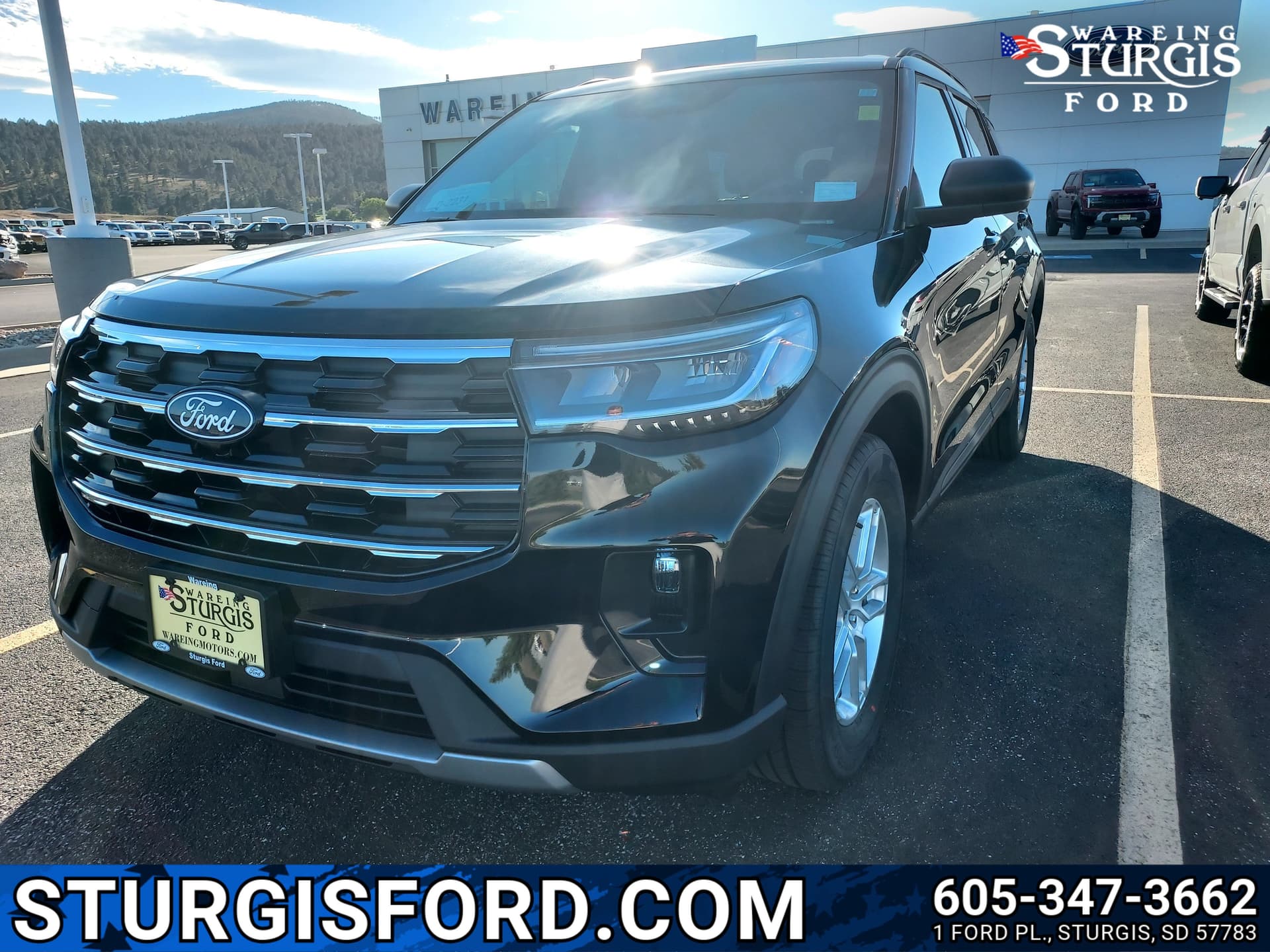 2027 Ford Explorer Base — photo 1 of 40