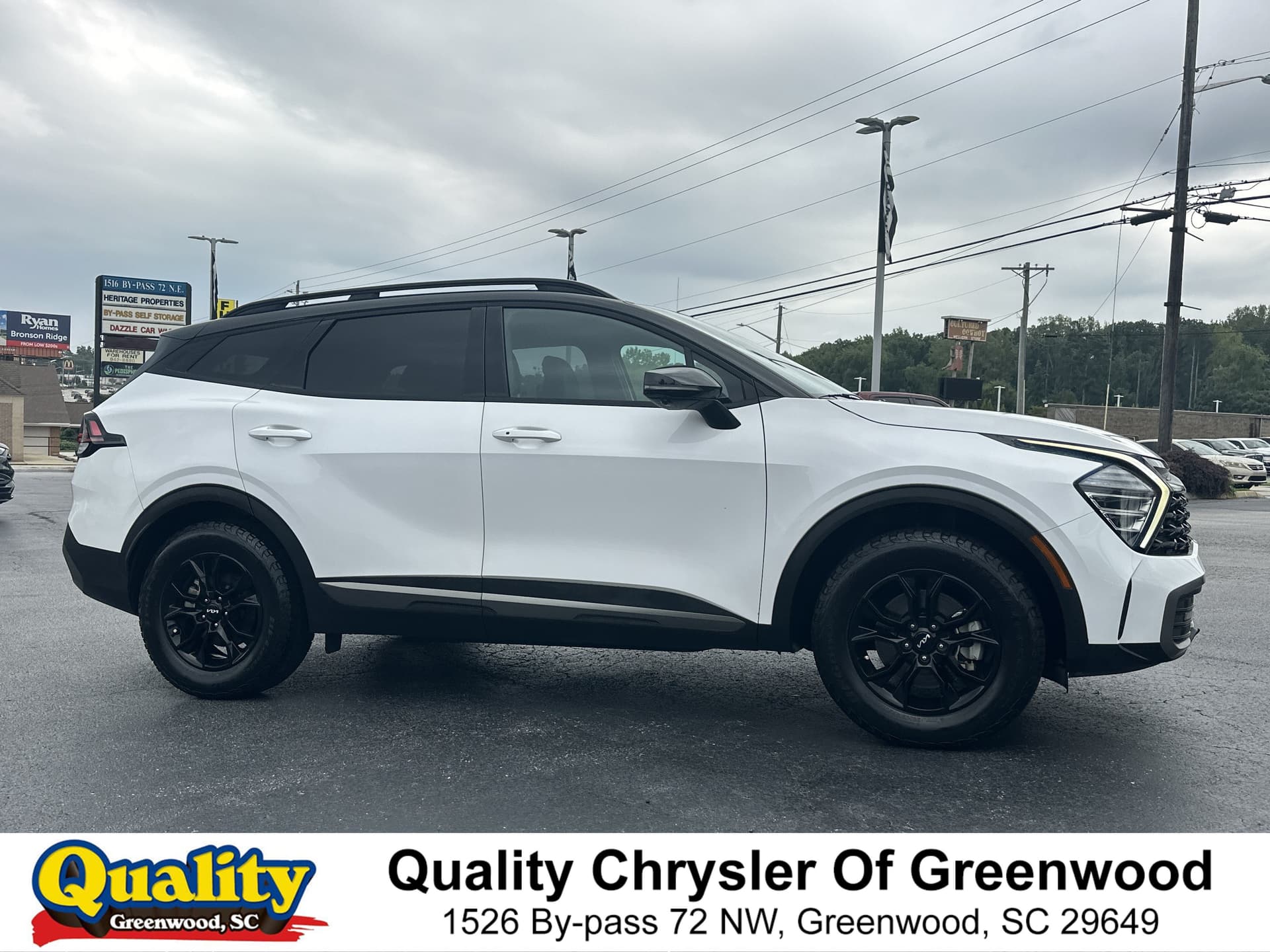 2023 Kia Sportage X-Pro Prestige — photo 1 of 29