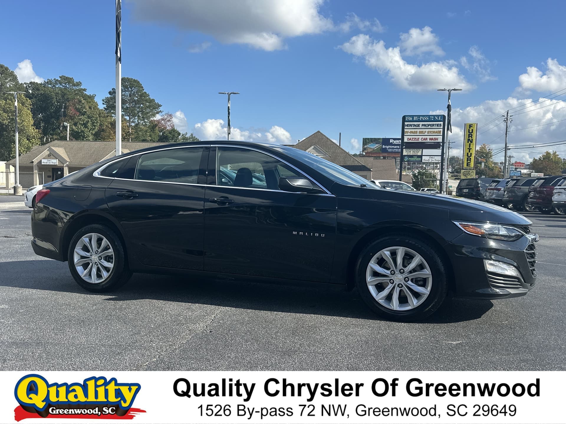 2025 Chevrolet Malibu LT — photo 1 of 27
