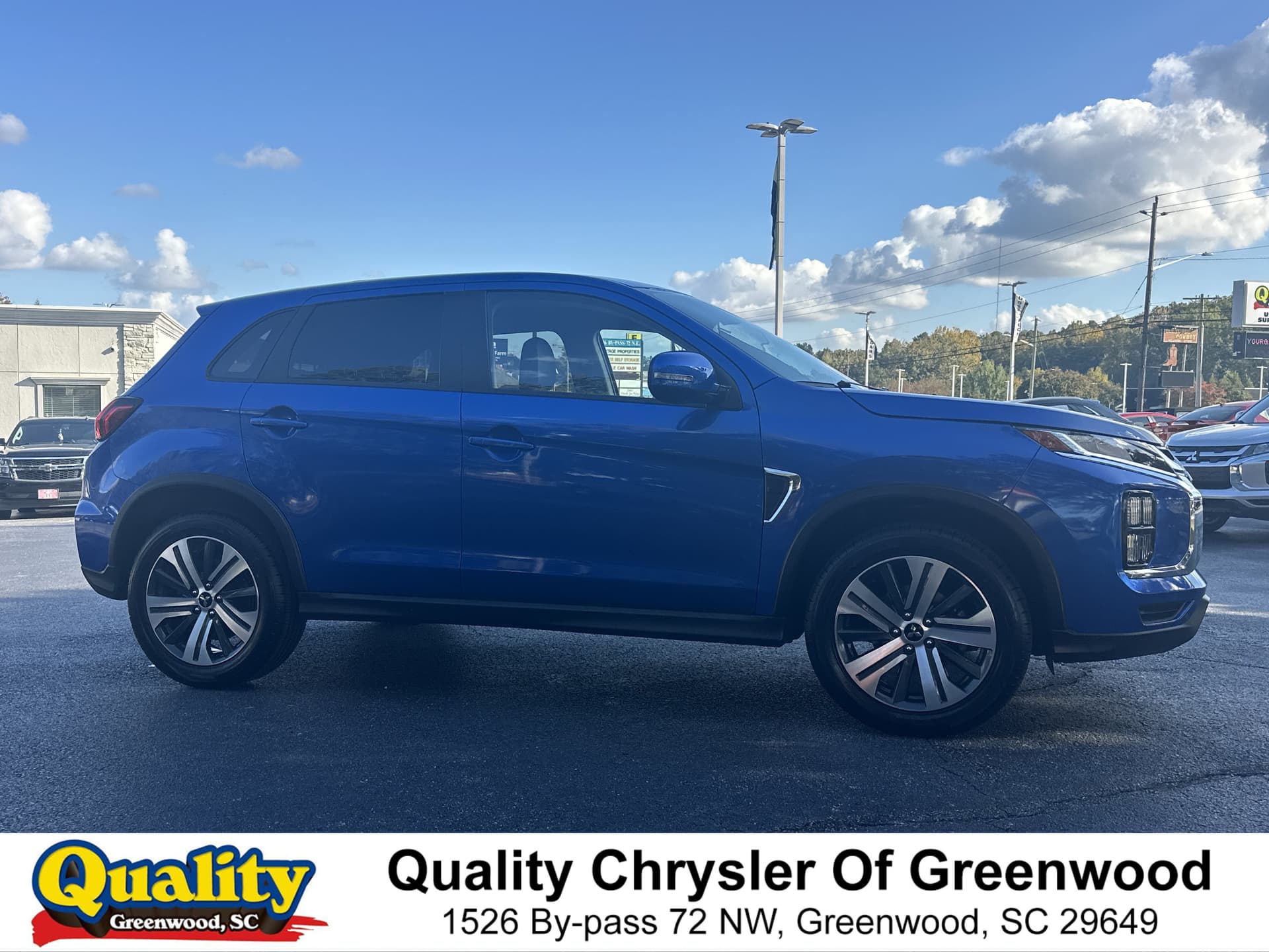 2024 Mitsubishi Outlander Sport SE — photo 1 of 28