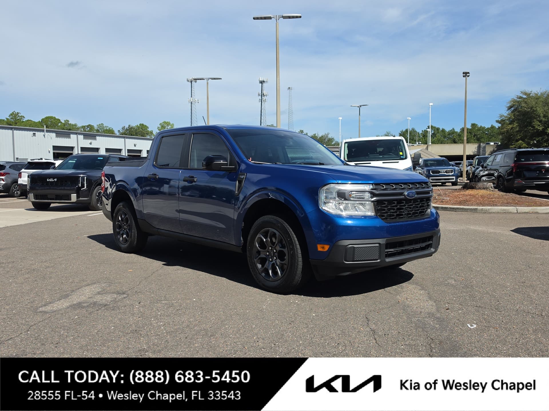 2024 Ford Maverick XLT — photo 1 of 30