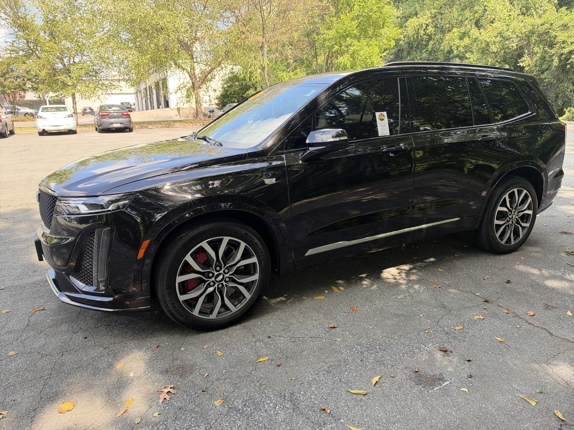 2022 Cadillac XT6 Sport — photo 1 of 23