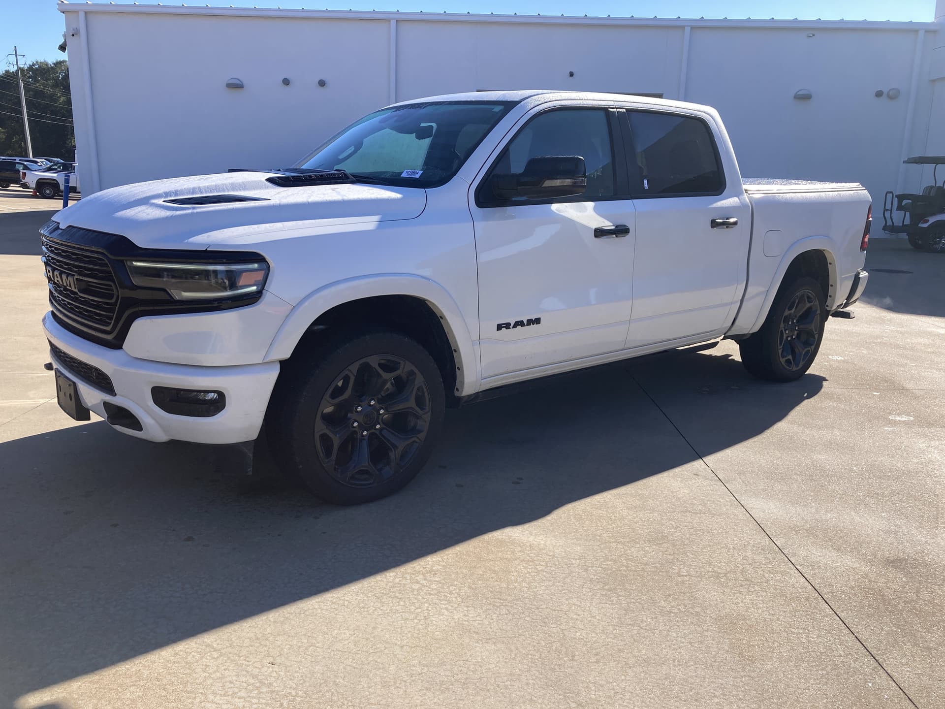 2024 RAM 1500 Limited — photo 1 of 4