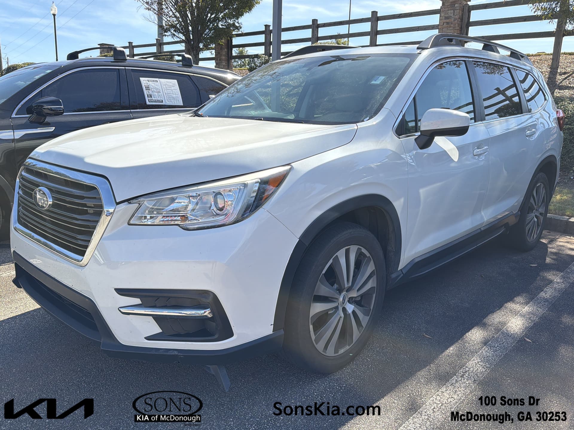 2020 Subaru Ascent Premium — photo 1 of 6