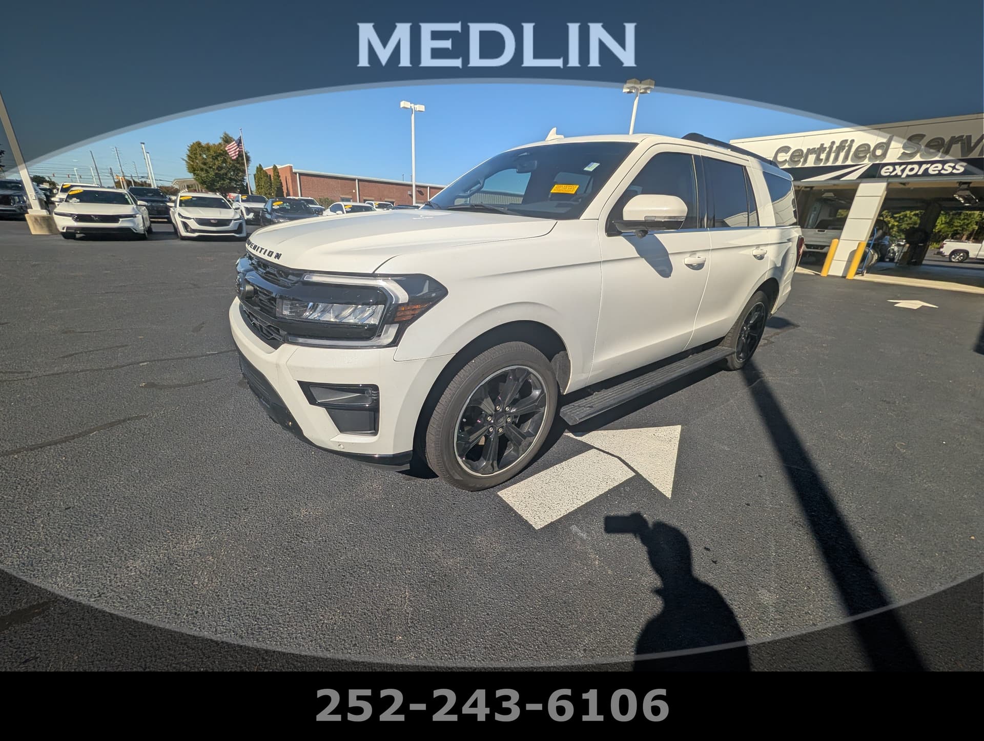 2023 Ford Expedition Limited — photo 1 of 19