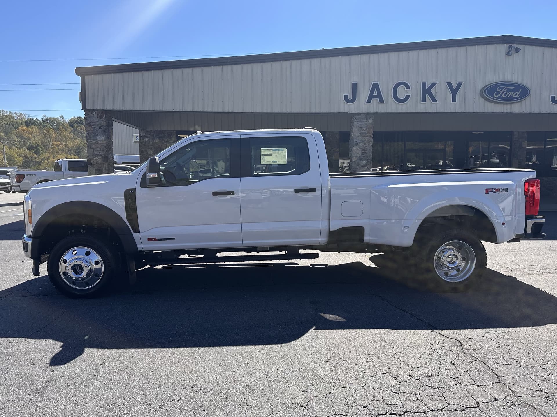2027 Ford Super Duty F-450 DRW Base — photo 1 of 33