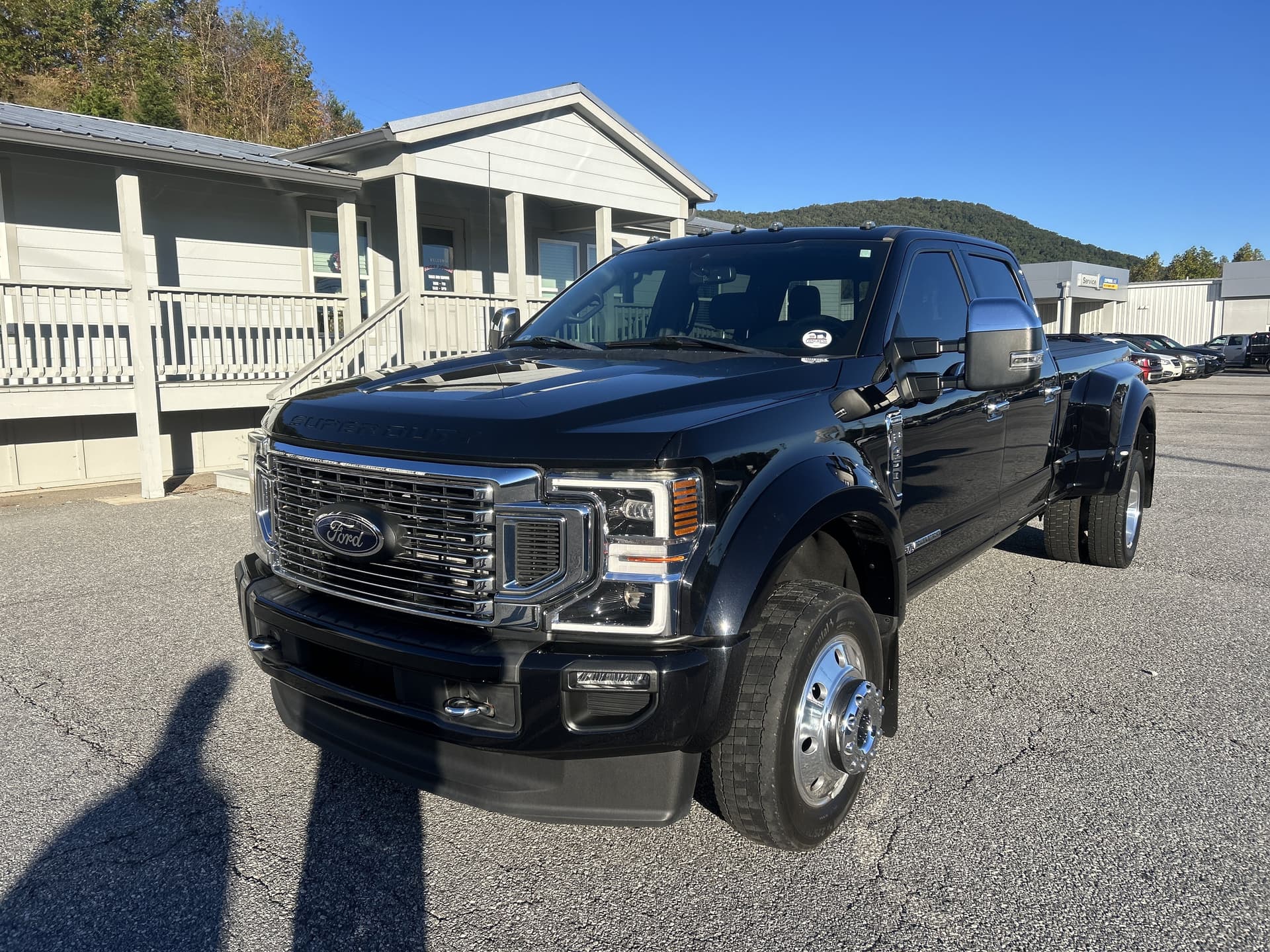 2020 Ford Super Duty F-450 DRW Base — photo 1 of 60