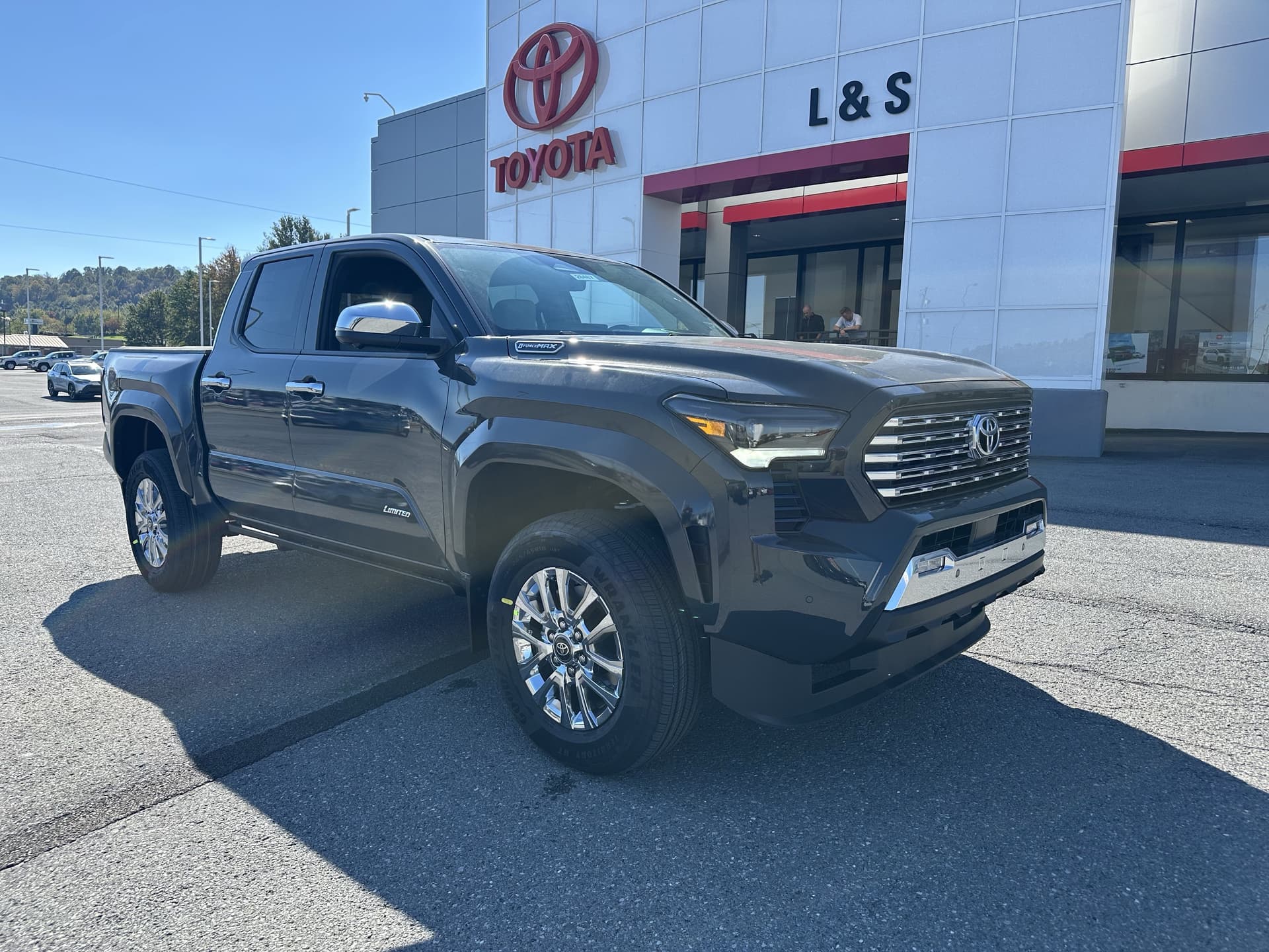 2026 Toyota Tacoma 4WD Base — photo 1 of 29