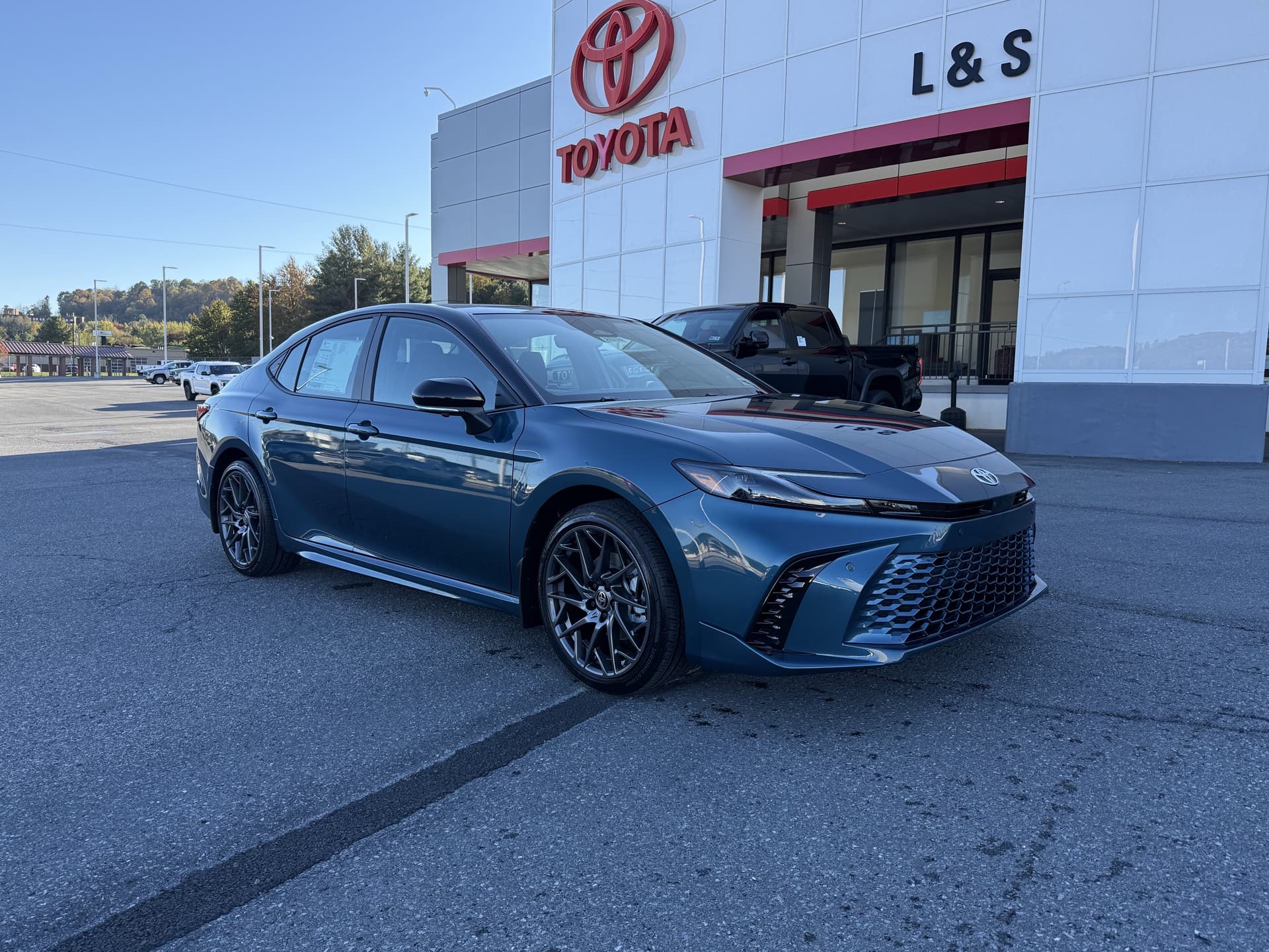 2027 Toyota Camry XSE — photo 1 of 10
